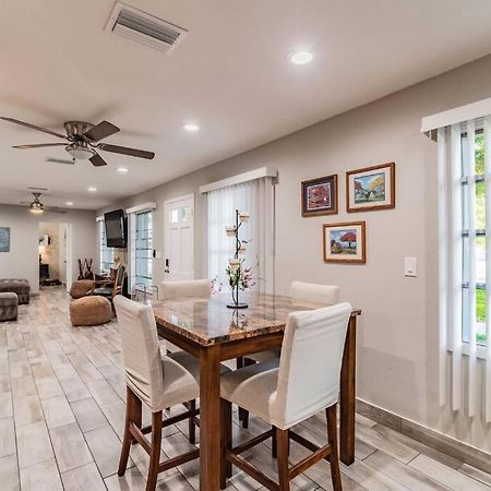 タンパ Town 'N' Country Cozy Corner, Your Florida Fun Hubヴィラ エクステリア 写真